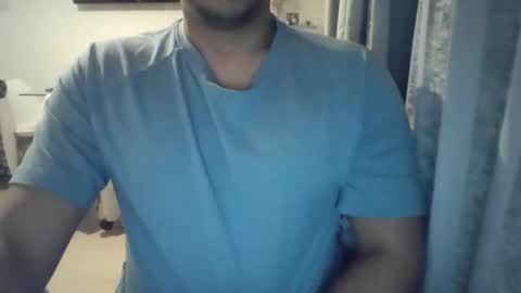 Jos Luis online show from October 2025 05:12:02 PM