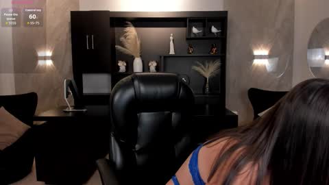 Morgan Hicks online show from October 2025 07:48:01 PM