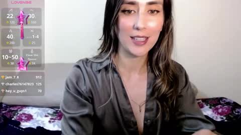 Snapshot of moriahhoe chatting on February 2025 10:36:02 PM Moriah online show from February 2025 10:36:02 PM