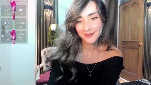 Snapshot of moriahhoe chatting on November 2025 07:46:02 PM Moriah online show from November 2025 07:46:02 PM