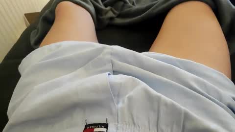 Snapshot of moritz_normal2 chatting on December 2024 10:43:02 PM Moritz online show from December 2024 10:43:02 PM