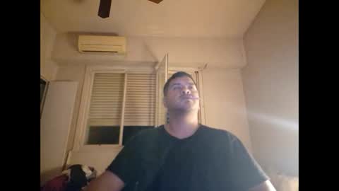 Bruno online show from October 2025 04:41:02 AM