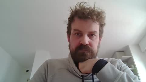 Snapshot of morritz chatting on March 2026 01:06:01 PM morritz online show from March 2026 01:06:01 PM