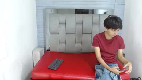 MORTELLE online show from November 2025 01:01:02 PM