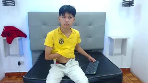 MORTELLE online show from November 2025 12:49:01 PM