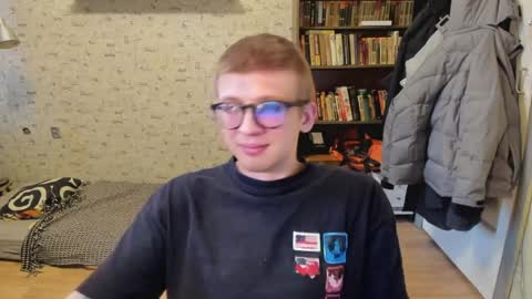 Snapshot of mortywithlove chatting on April 2026 01:32:01 AM Morty online show from April 2026 01:32:01 AM