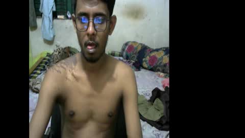 Snapshot of moso999 chatting on November 2025 09:59:01 PM moso999 online show from November 2025 09:59:01 PM