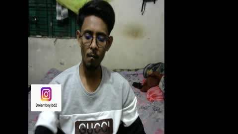 Snapshot of moso999 chatting on December 2025 10:20:02 AM moso999 online show from December 2025 10:20:02 AM