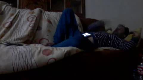 Snapshot of mospeleu chatting on February 2025 03:38:01 PM Nomadu online show from February 2025 03:38:01 PM