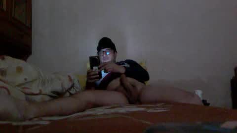 Snapshot of mospeleu chatting on February 2025 04:57:01 PM Nomadu online show from February 2025 04:57:01 PM