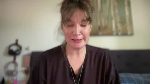 Mossy Mommy online show from July 2026 04:02:02 PM