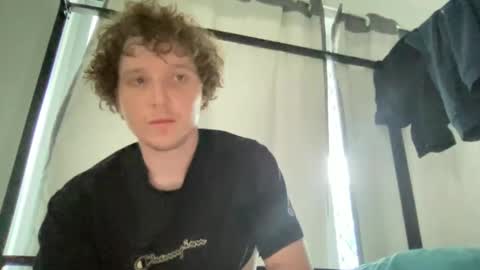 Snapshot of mosterr325 chatting on February 2025 10:02:02 PM mosterr325 online show from February 2025 10:02:02 PM