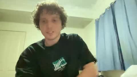Snapshot of mosterr325 chatting on March 2025 12:44:02 PM mosterr325 online show from March 2025 12:44:02 PM