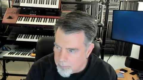 Snapshot of mostly_unbothered chatting on October 2025 06:32:02 AM mostly_unbothered online show from October 2025 06:32:02 AM