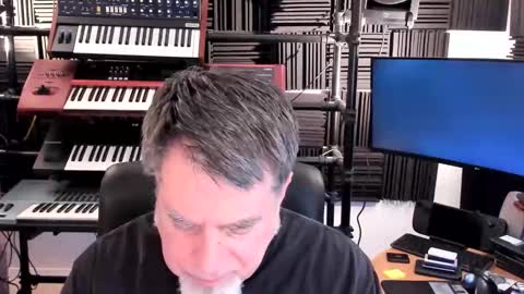 Snapshot of mostly_unbothered chatting on February 2026 12:50:02 PM mostly_unbothered online show from February 2026 12:50:02 PM