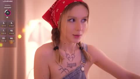 Snapshot of motherlode_ chatting on October 2025 05:36:01 PM MIRA online show from October 2025 05:36:01 PM