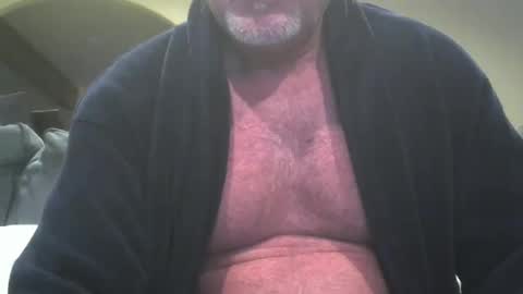 Snapshot of motorguy08 chatting on January 2025 03:19:01 PM motorguy08 online show from January 2025 03:19:01 PM