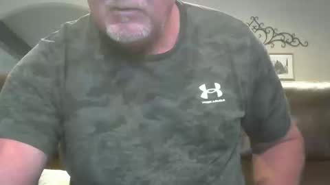 Snapshot of motorguy08 chatting on October 2025 02:40:01 PM motorguy08 online show from October 2025 02:40:01 PM