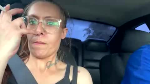 B online show from November 2025 02:37:02 PM