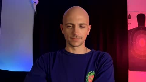 Snapshot of mount_vesuvius chatting on October 2025 06:14:02 AM mount_vesuvius online show from October 2025 06:14:02 AM