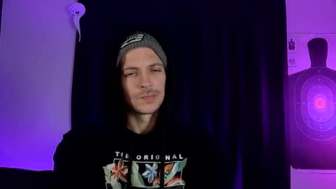 Snapshot of mount_vesuvius chatting on October 2025 06:48:01 AM mount_vesuvius online show from October 2025 06:48:01 AM