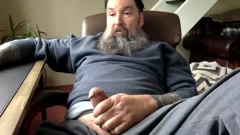 mountainman69696 online show from April 2026 04:09:01 PM
