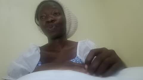 Mouthymiss online show from October 2025 04:16:02 PM