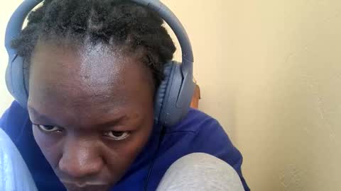 Mouthymiss online show from November 2025 08:57:01 AM