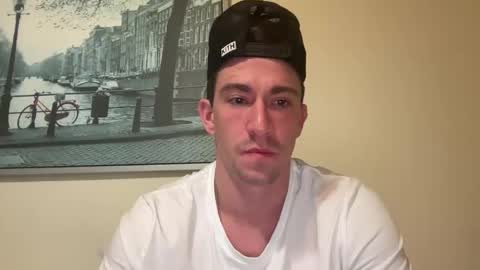 movedto305 online show from October 2025 04:03:02 AM