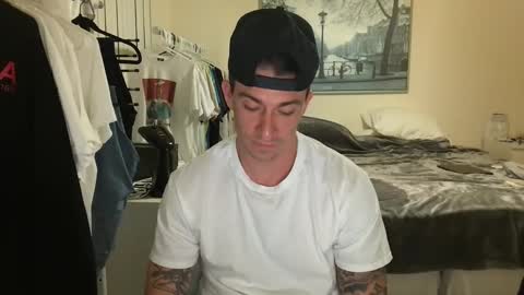 movedto305 online show from November 2025 03:09:01 AM