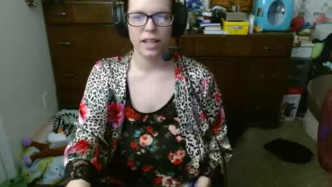 Mr and Mrs Dragon online show from February 2025 05:53:02 PM