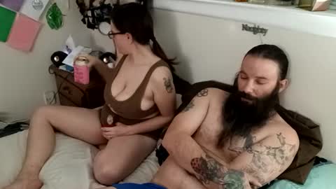 Mr and Mrs Dragon online show from February 2025 05:18:02 AM