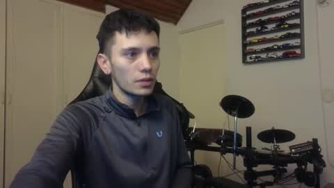 Andy online show from December 2025 04:33:02 AM