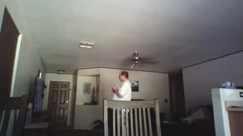 MrAnonymou57 online show from April 2026 06:15:01 PM