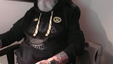 Snapshot of mr_boombastic2021 chatting on December 2025 10:22:02 AM mr_boombastic2021 online show from December 2025 10:22:02 AM