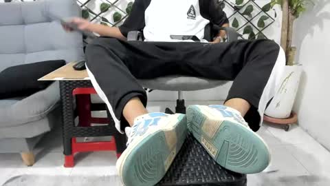 controlljean online show from January 2025 03:22:01 AM