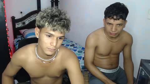 Snapshot of mr_cock_28 chatting on February 2025 06:33:01 AM mr_cock_28 online show from February 2025 06:33:01 AM