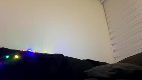 Snapshot of mr_deep1 chatting on December 2024 11:23:02 PM James online show from December 2024 11:23:02 PM