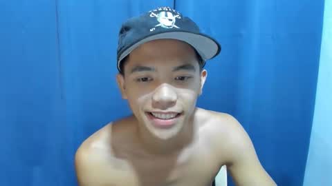 Snapshot of mr_fucker213 chatting on December 2025 03:06:01 PM mr fucker213 online show from December 2025 03:06:01 PM