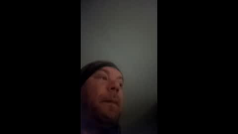 mr_i_ online show from May 2026 06:18:02 AM