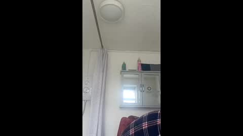 mr_i_ online show from May 2026 08:54:02 AM