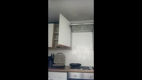 mr_i_ online show from May 2026 09:04:01 AM