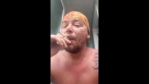mr_i_ online show from May 2026 07:47:01 AM