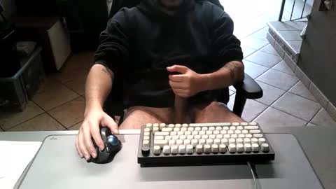 Snapshot of mr_kaa chatting on April 2026 11:05:02 AM mr_kaa online show from April 2026 11:05:02 AM