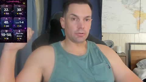 Snapshot of mr_mac69 chatting on December 2024 02:53:01 AM Cam online show from December 2024 02:53:01 AM