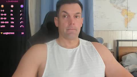 Snapshot of mr_mac69 chatting on January 2025 06:14:02 PM Cam online show from January 2025 06:14:02 PM