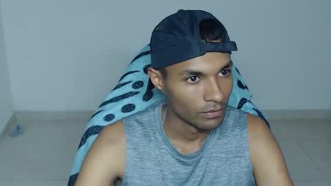 Max online show from November 2025 05:24:02 PM