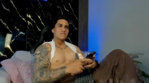 mr_maximo online show from May 2026 04:41:02 AM