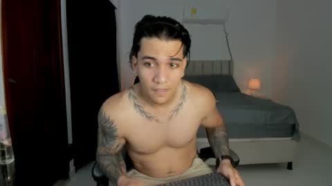 mr_maximo online show from May 2026 03:59:02 AM