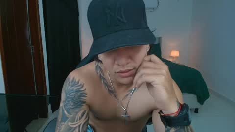 mr_maximo online show from June 2026 06:52:02 AM